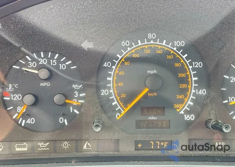 1995 Mercedes-Benz Sl 500 from USA, damaged, VIN WDBFA67E9SF110071